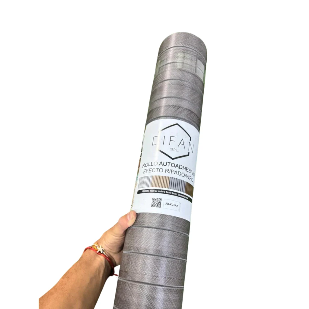 WPC Autoadhesivo Gris Oscuro 0.6 x 3 metros · Producto